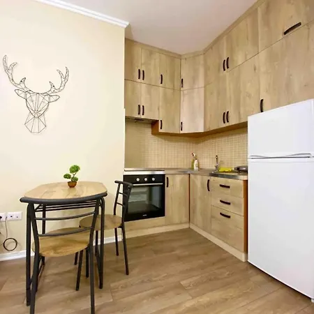 Luxury * تيرانا